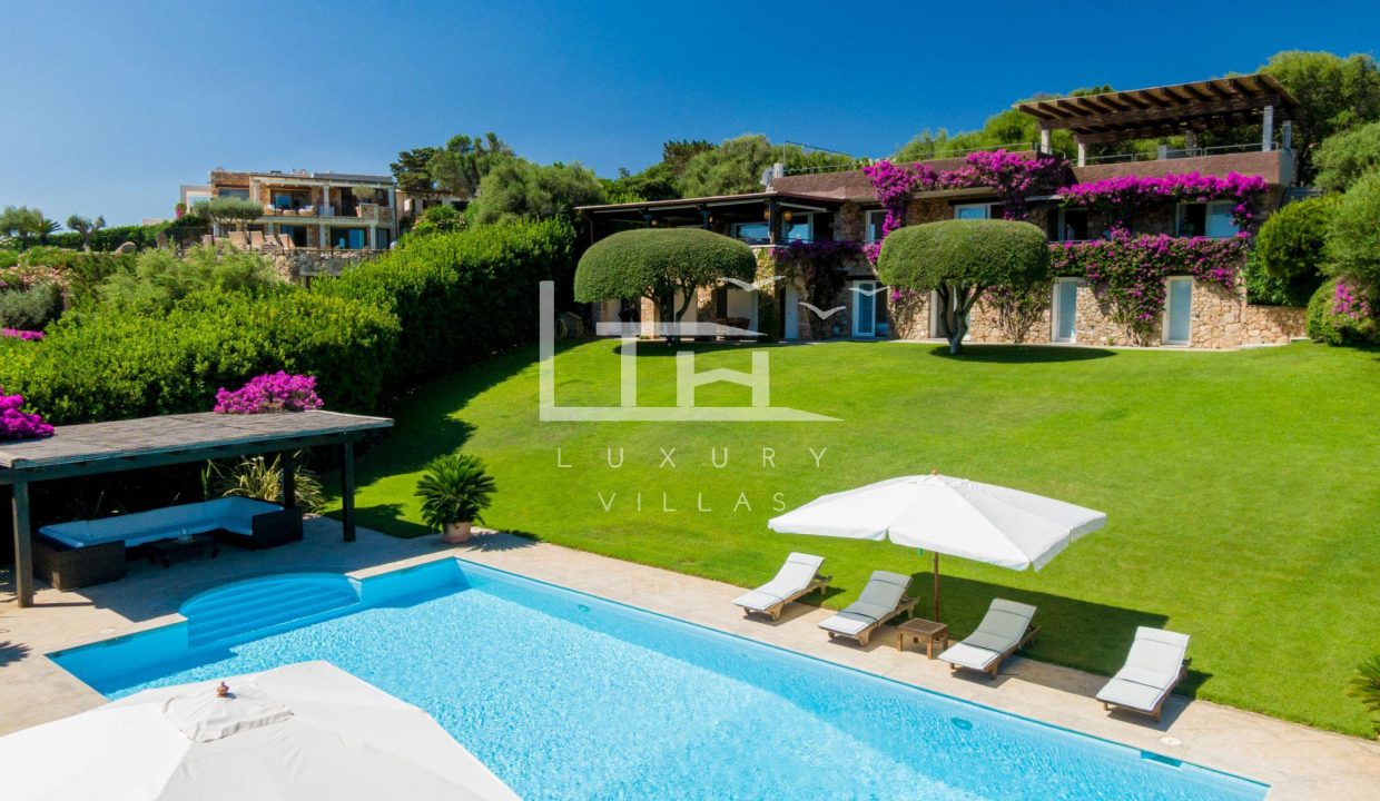 Villa_Girella_3_watermark