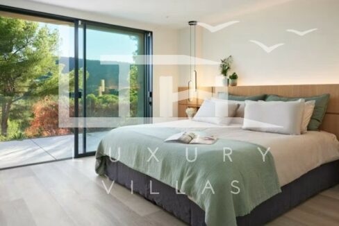 Villa Sandy - Saint Tropez - Bedroom with Garden View 21